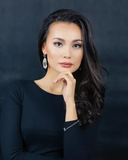 Жанар Дугалова