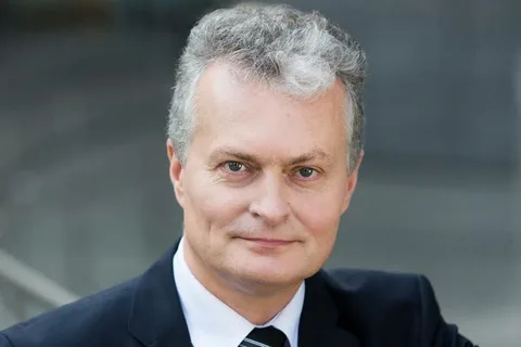 Гитанас Науседа